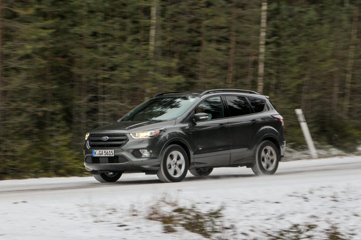 FORD KUGA