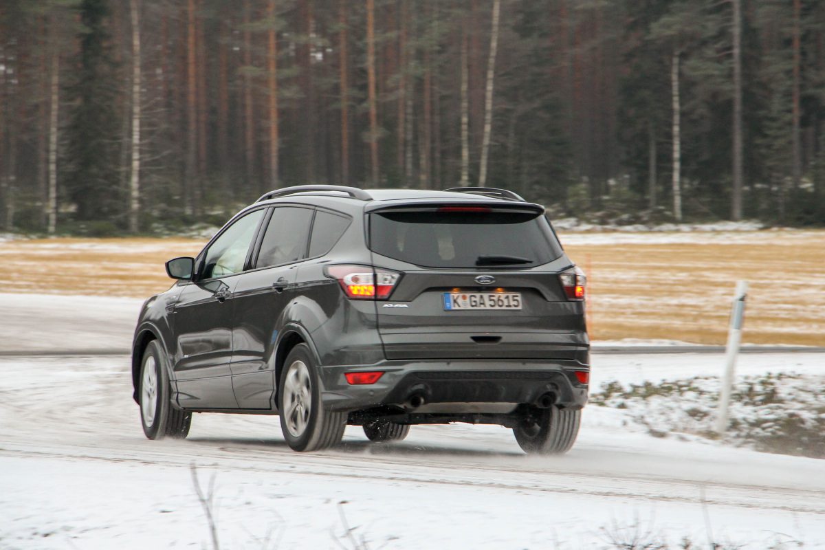 FORD KUGA