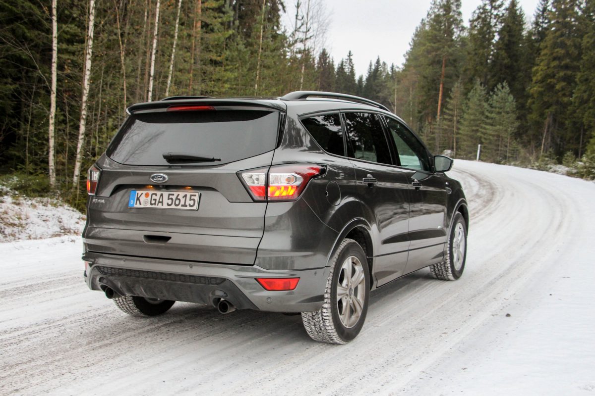 FORD KUGA