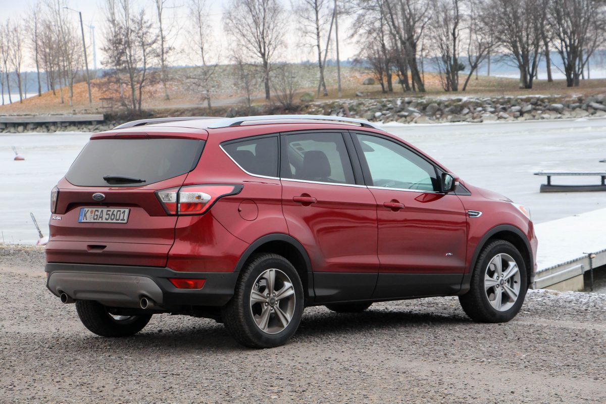 FORD KUGA