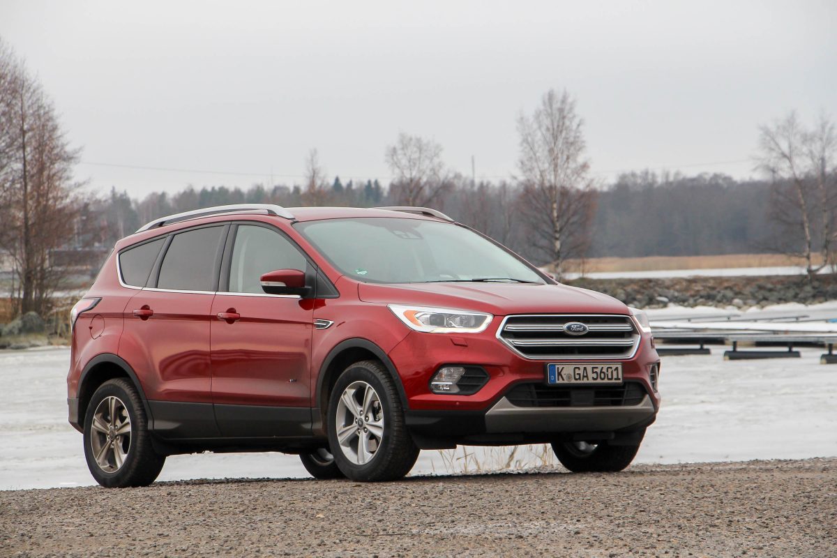 FORD KUGA