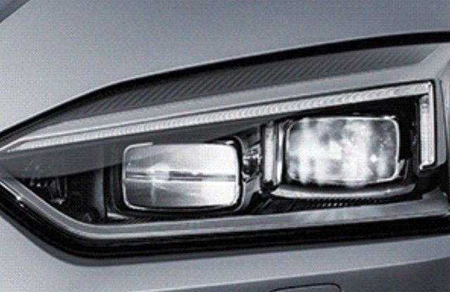 Egy hét múlva érkezik, most lámpáit mutatja az új Audi A5