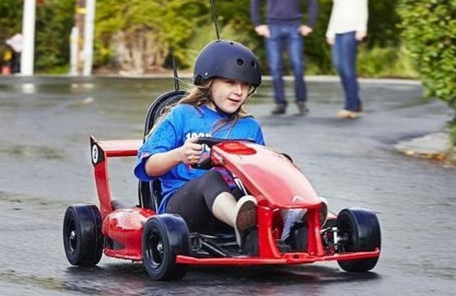 Telefonról vezérelhető, és szól, ha baj van