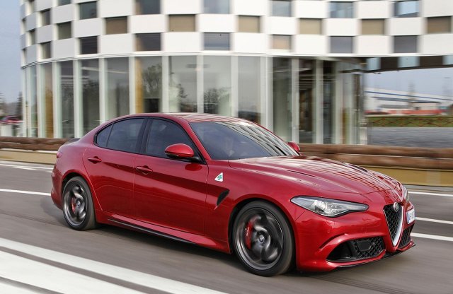 Keresd az igazit! Júlia vagy egy német muskétás?