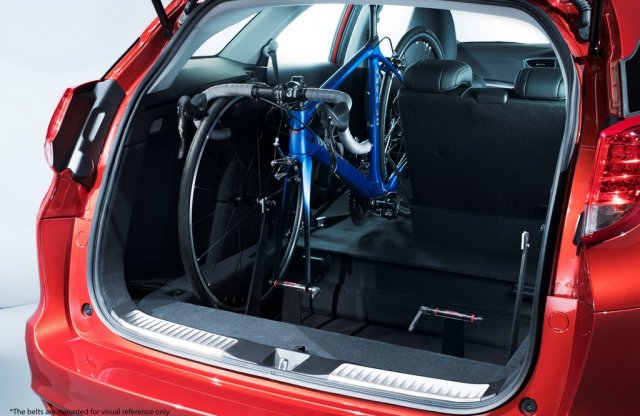 Bringásoknak kedveskedik a Honda