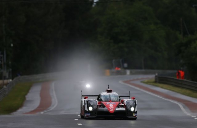 Megvan, hogy miért állt meg a Toyota autója Le Mans-ban