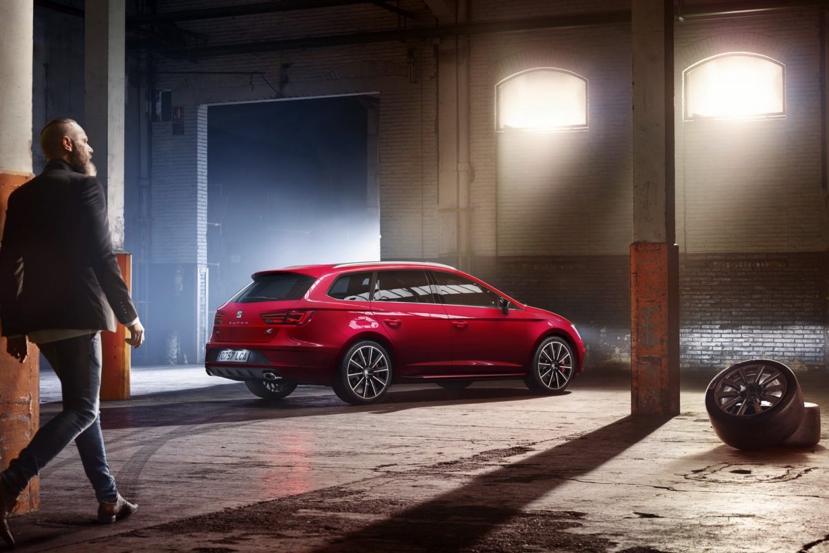 SEAT LEON