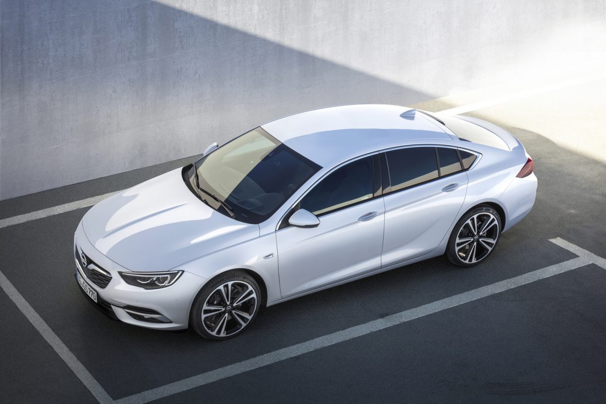 OPEL INSIGNIA