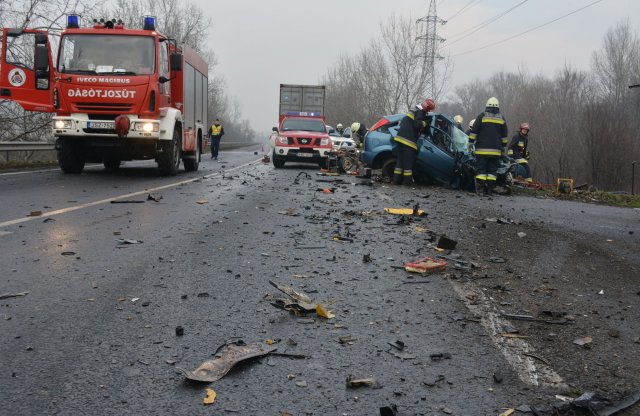 Tudod, hol az akkumulátor autódban? A tűzoltók tudni fogják!