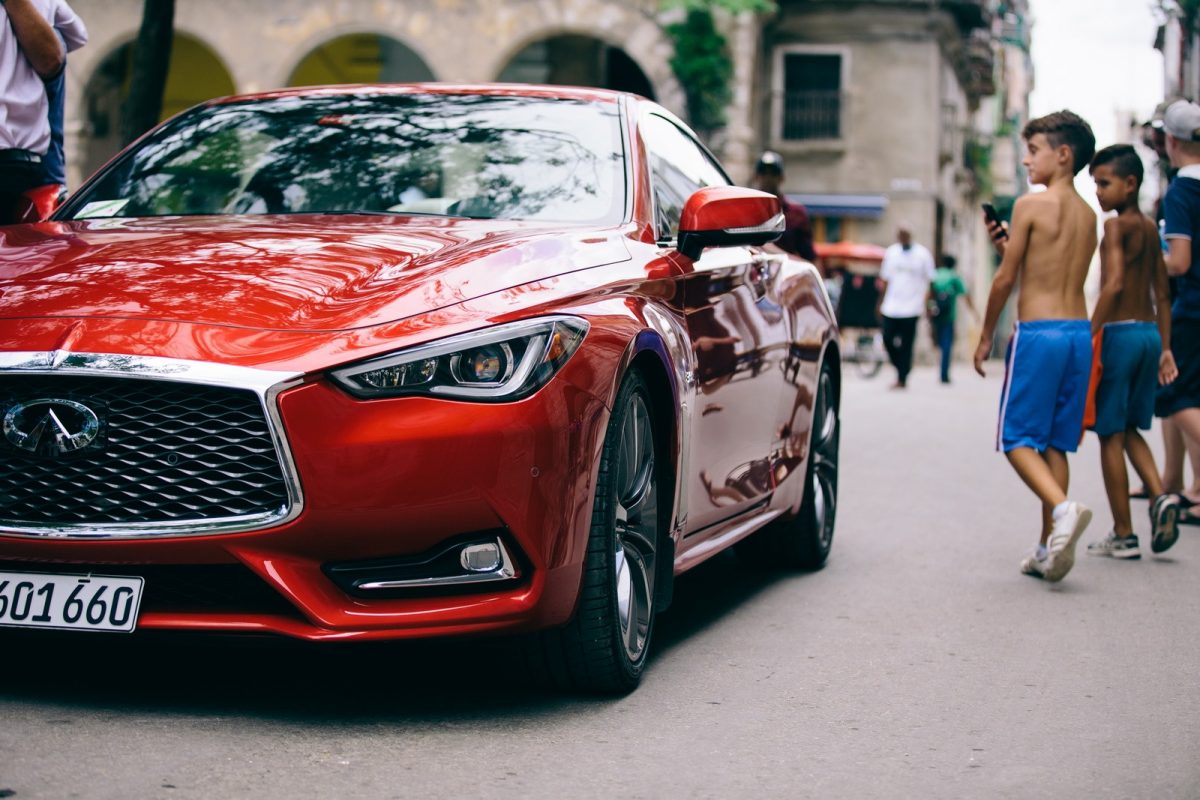INFINITI Q60