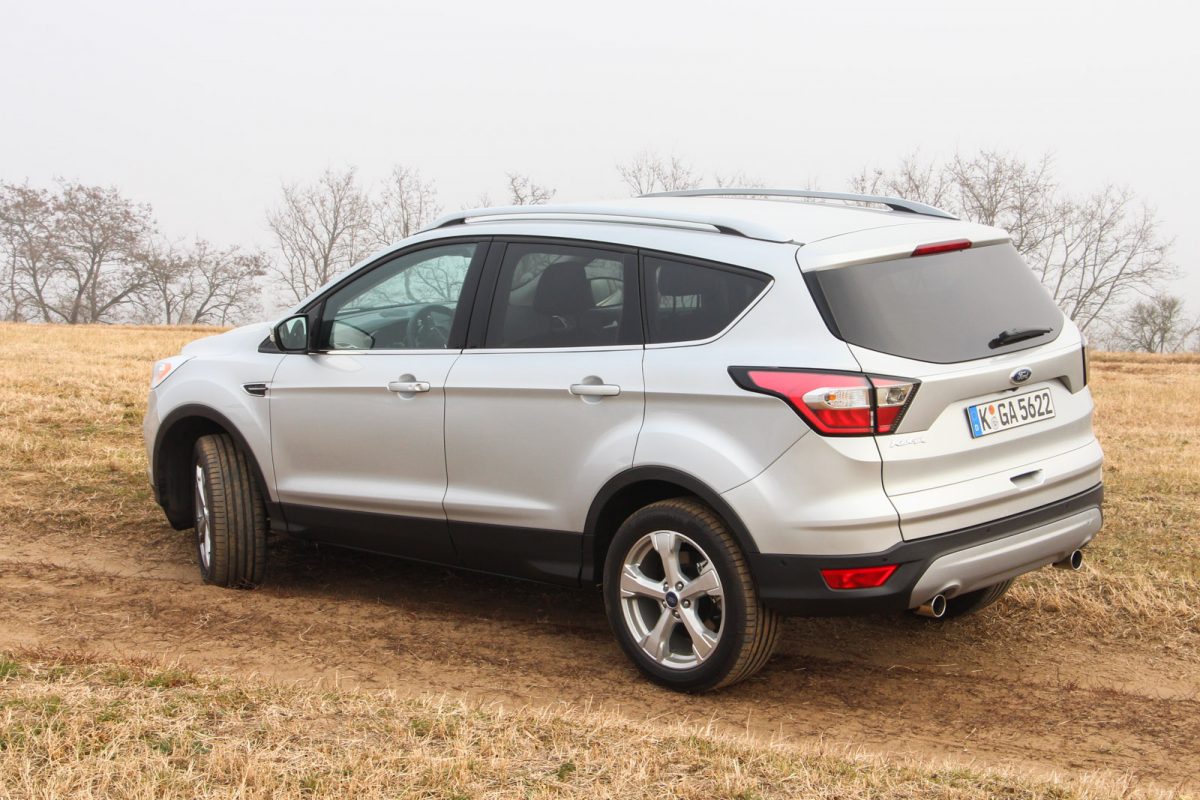 FORD KUGA