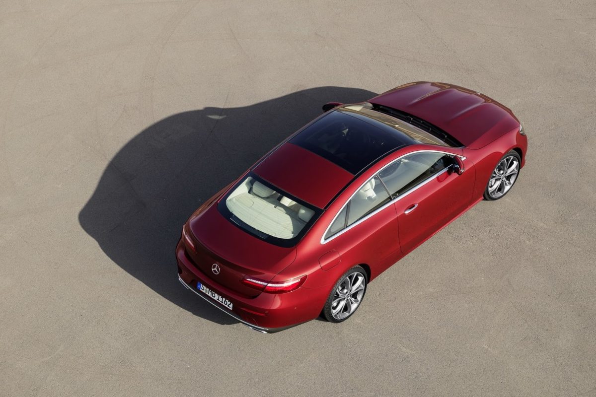 MERCEDES-BENZ E-OSZTÁLY