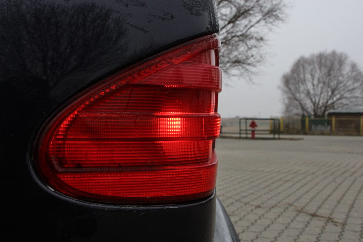 MERCEDES-BENZ E-OSZTÁLY