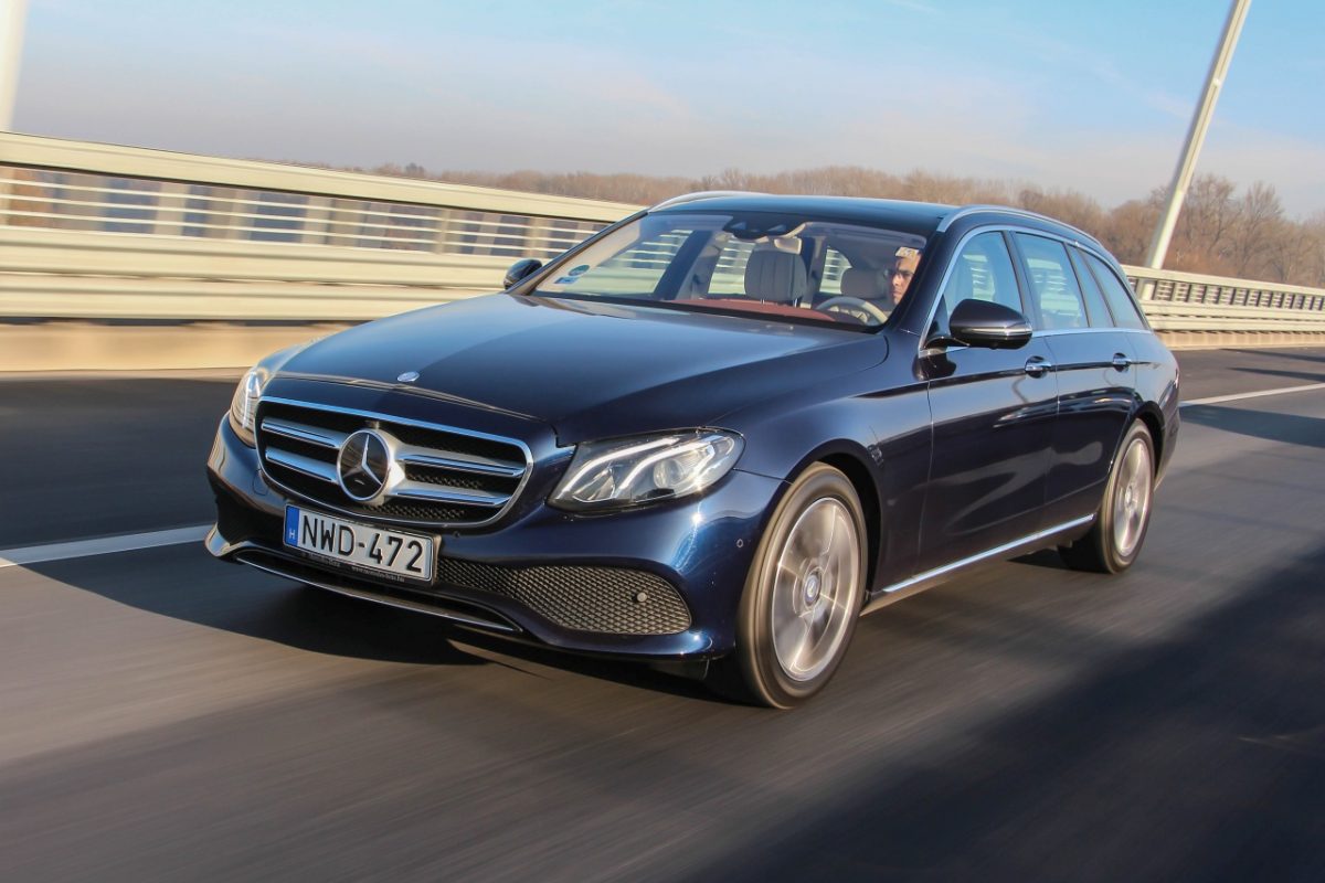 MERCEDES-BENZ E-OSZTÁLY