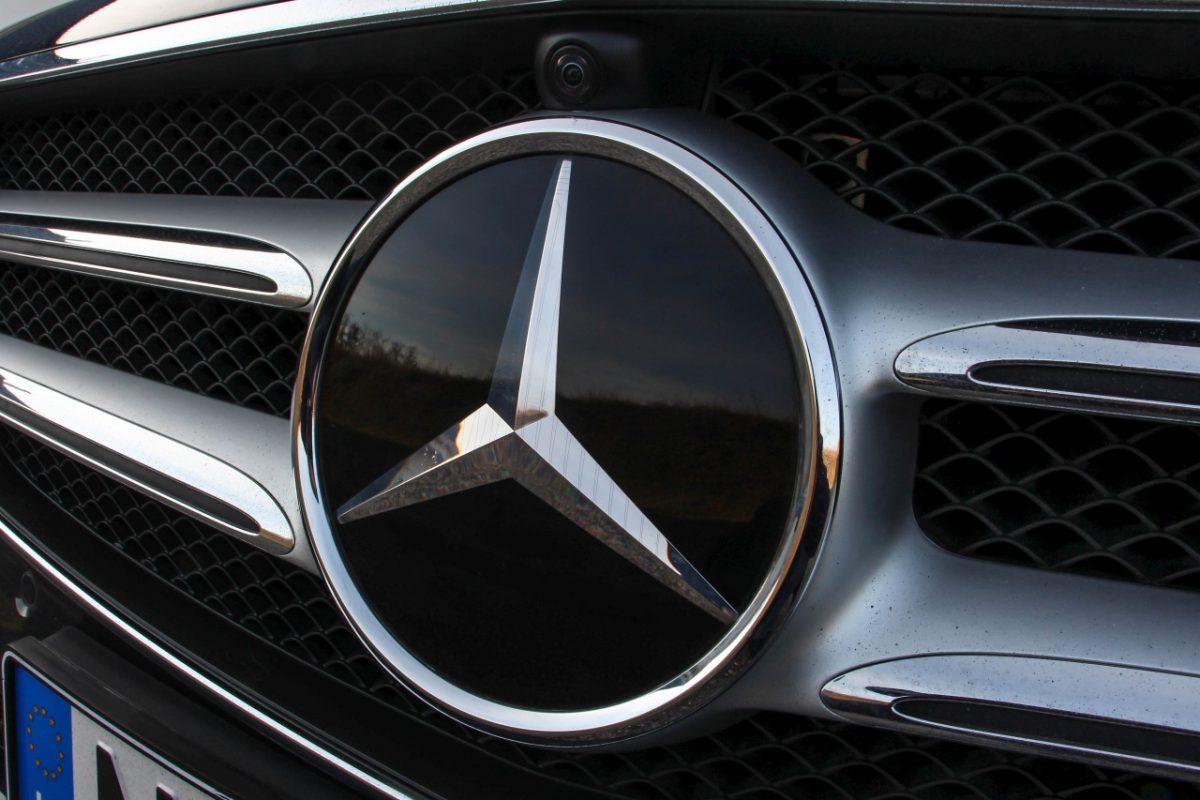 MERCEDES-BENZ E-OSZTÁLY