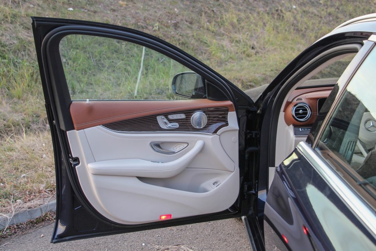 MERCEDES-BENZ E-OSZTÁLY