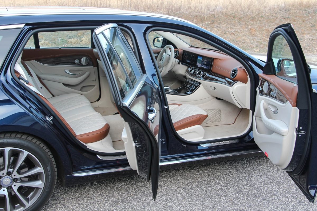 MERCEDES-BENZ E-OSZTÁLY