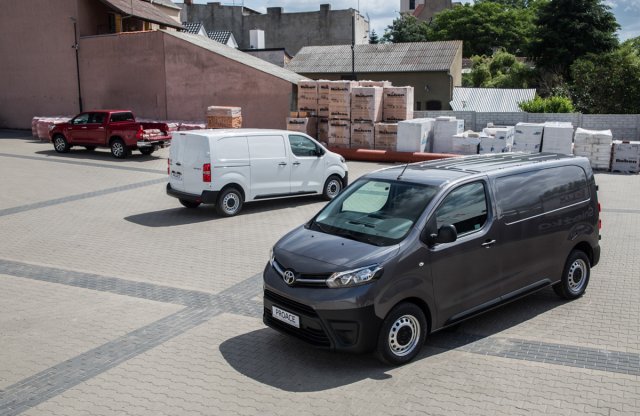 Nem csak erős, praktikus is – Toyota Proace