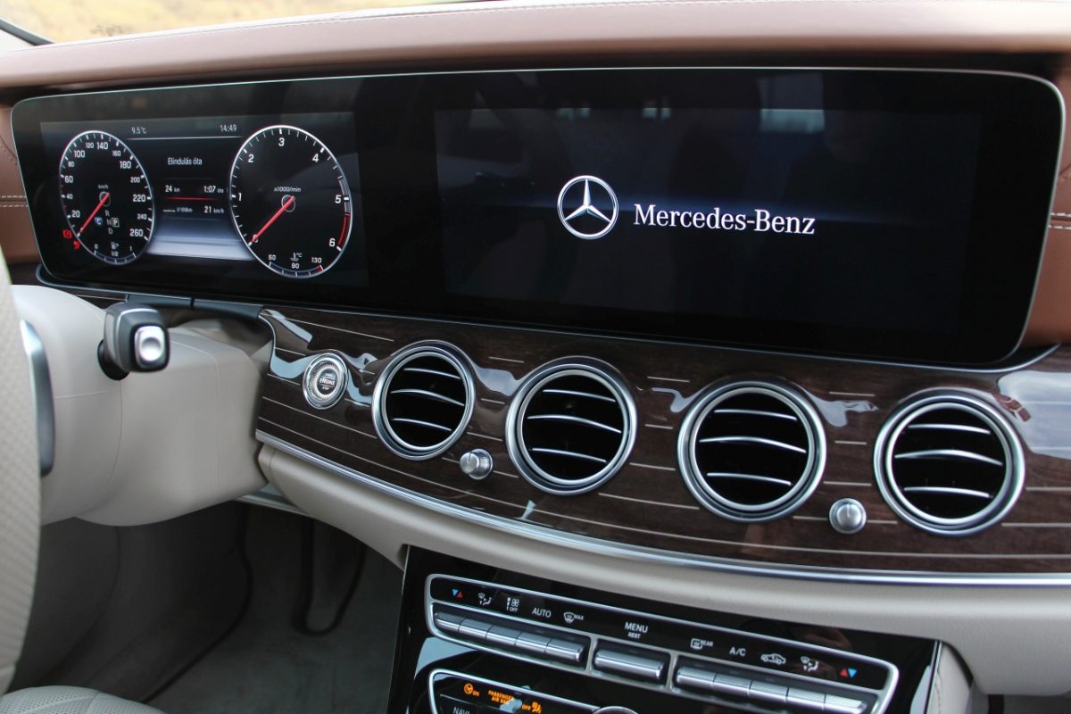 MERCEDES-BENZ E-OSZTÁLY