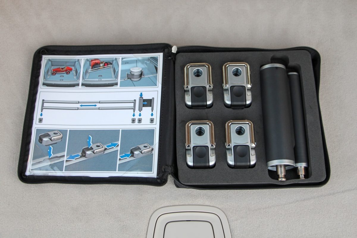 MERCEDES-BENZ E-OSZTÁLY