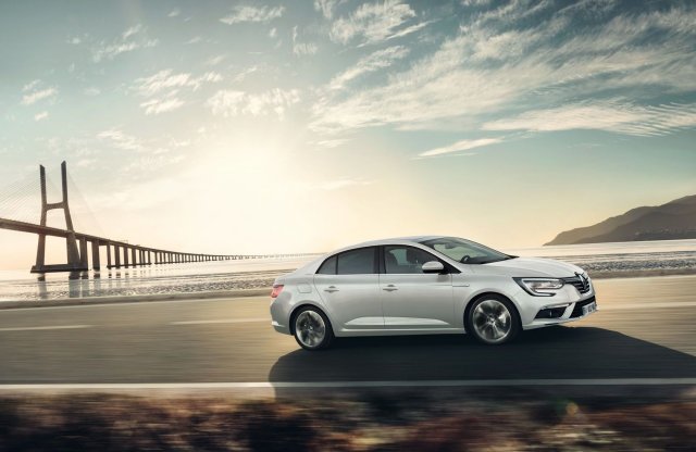 GrandCoupé – ez lesz a Renault Mégane  négyajtósa