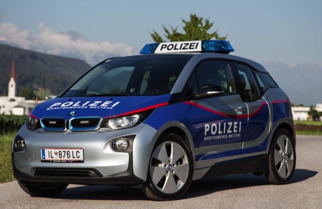 BMW i3-mal újít az osztrák rendőrség