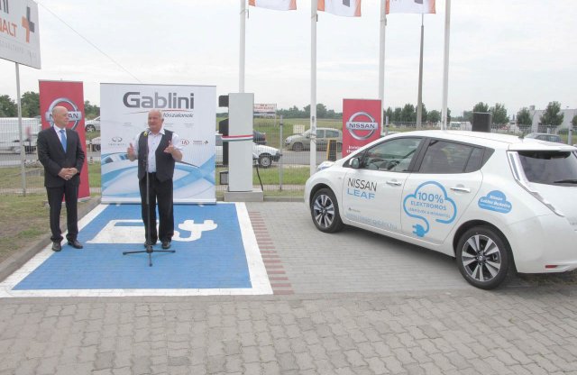 Új gyorstöltő az M0 mentén és Zuglóban is