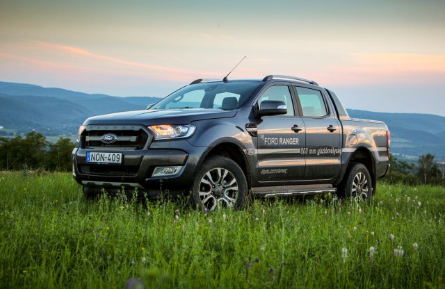 Sárosan az igazi – Ford Ranger