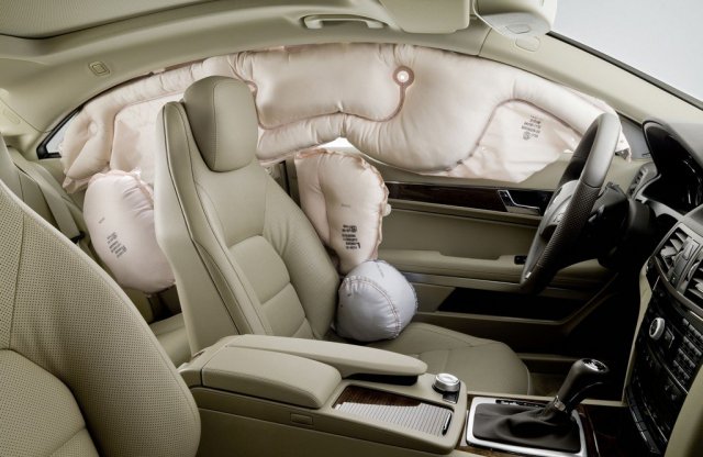 Életveszélyes a régi légzsák?