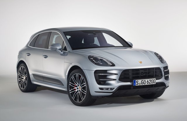 Macan Turbo S helyett Performance Package