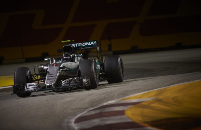 Rosberg megnyerte élete 200. versenyét, vb-esélyes