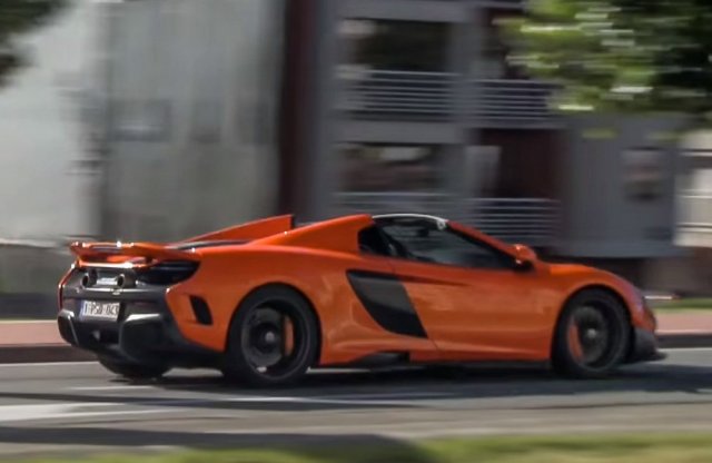 A nap videója: álomautók padlógázon