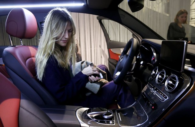 Vajon milyen autóvezetőnek tartják magukat a hölgyek?