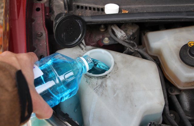 10 dolog, amire szükségünk lesz a téli autózáshoz