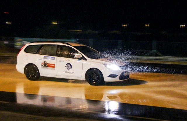 Melyik a legjobb téli gumi? 19 szettet teszteltünk