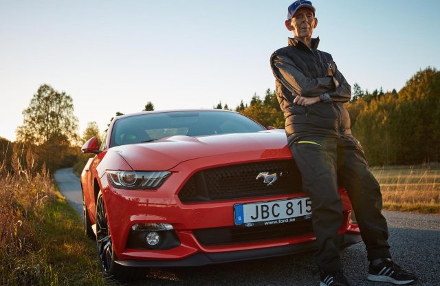 Vajon hány éves a legidősebb Mustang-vevő?