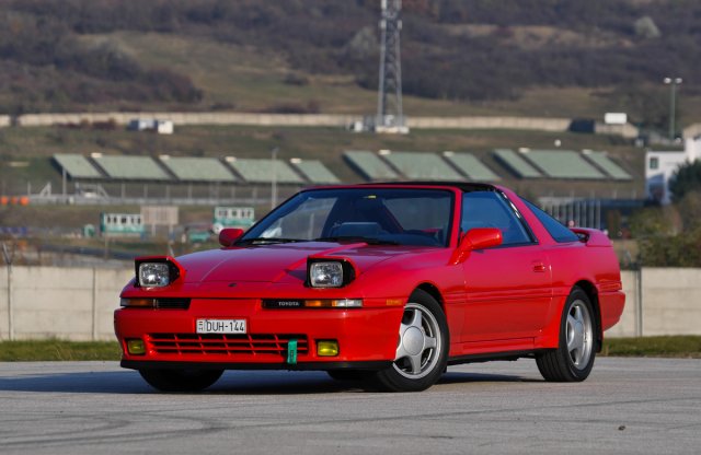 Egy legenda elődje – Toyota Supra MK3