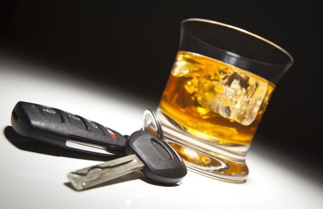 A kialvatlanság olyan veszélyes, mint az alkohol