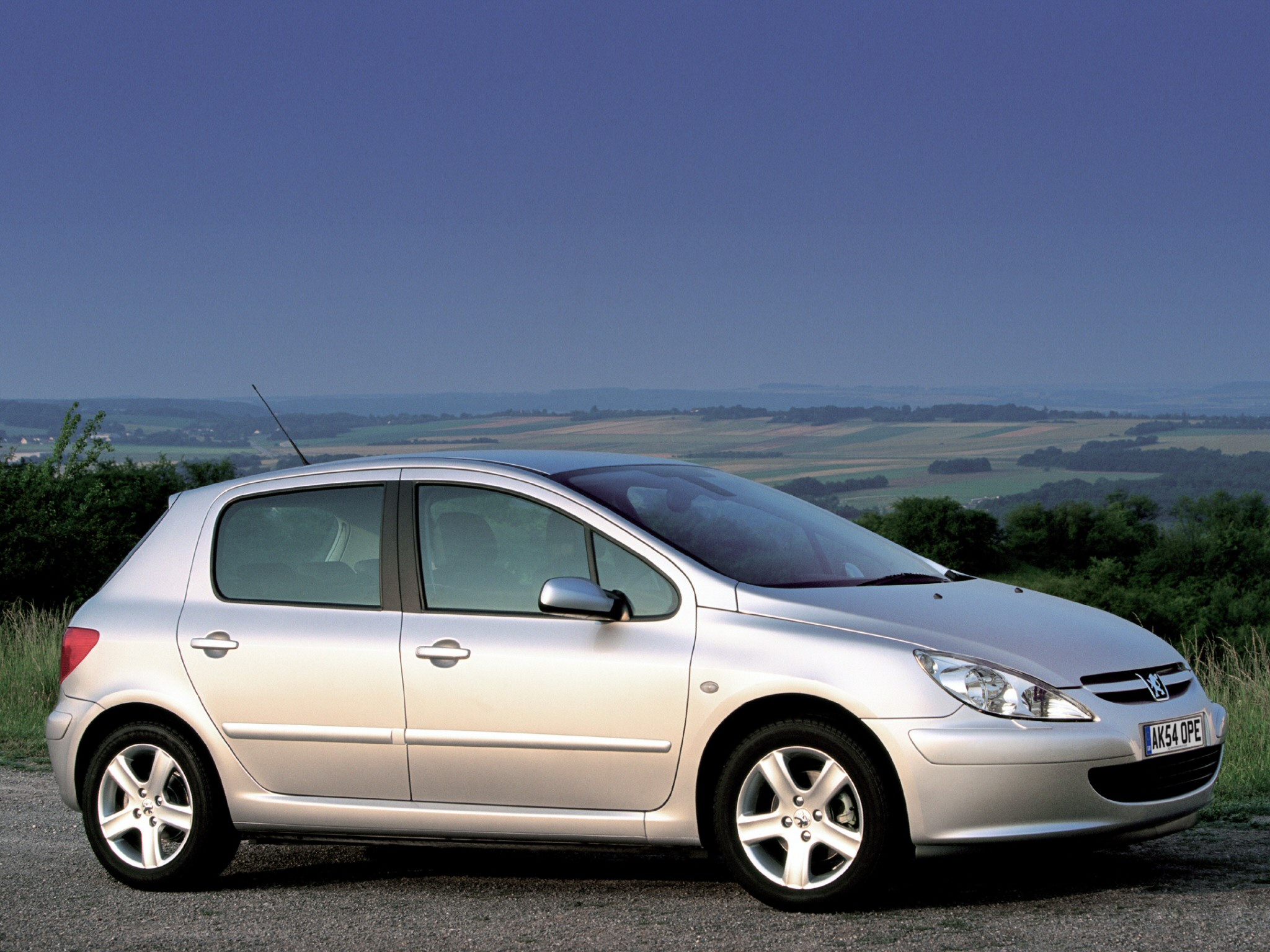 Пежо 307 1.6 бензин купить. Peugeot 307 1.6. Peugeot 307 Hatchback/2001-2010 1.6. Пежо 307 2002 г автомат. Пежо 307 хэтчбек.
