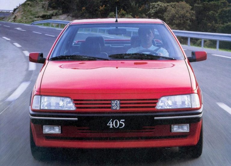 PEUGEOT 405