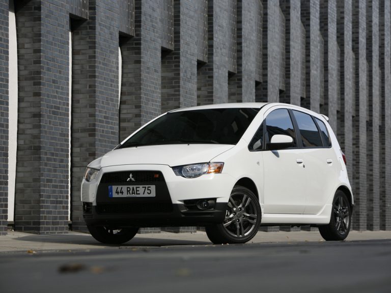 Mitsubishi colt drom