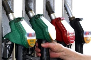 benzin ára szerdától