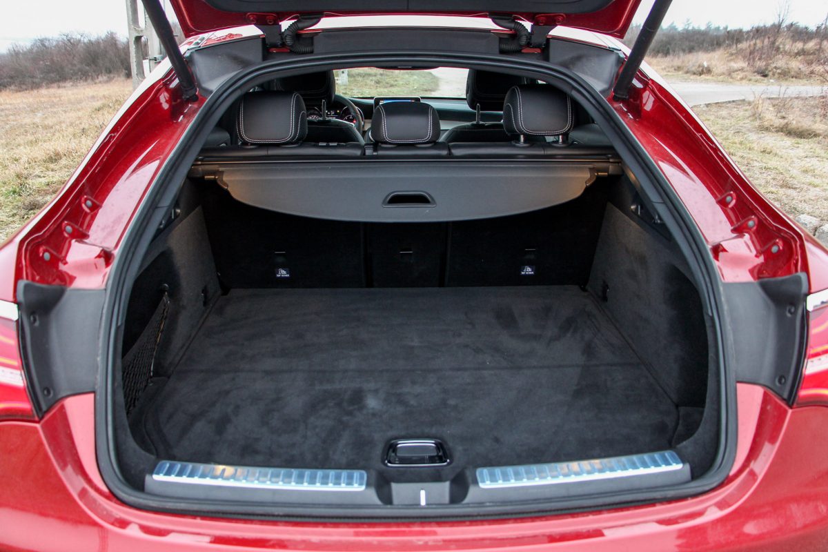 MERCEDES-BENZ GLC-OSZTÁLY