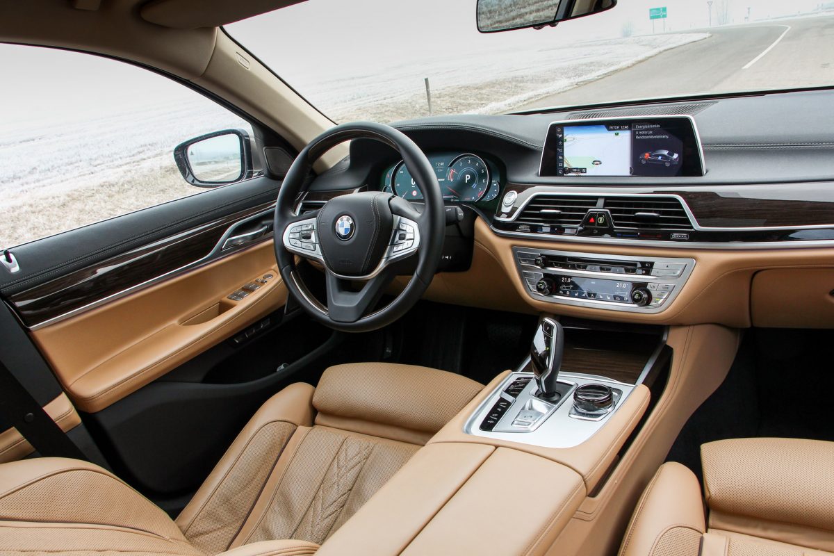 BMW 7-ES SOROZAT