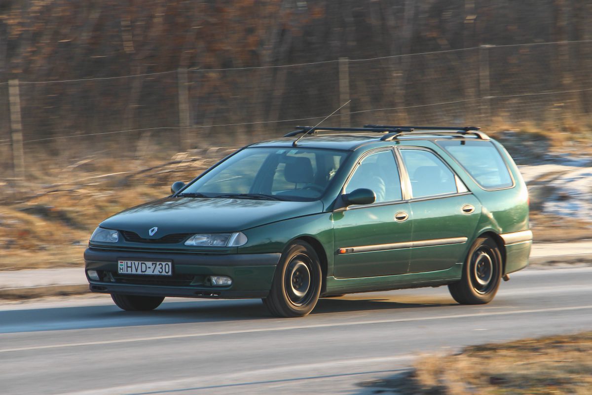 RENAULT LAGUNA