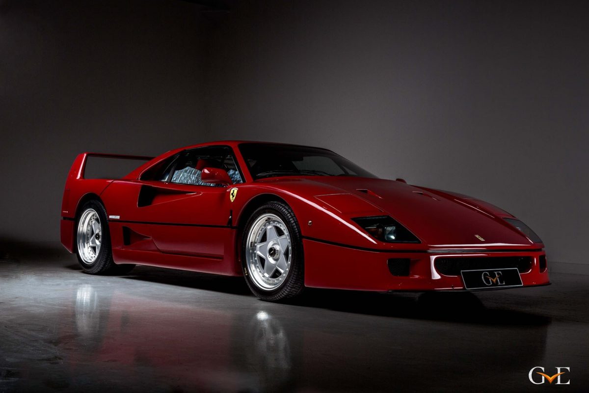 FERRARI F40