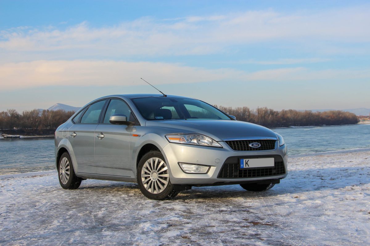 FORD MONDEO