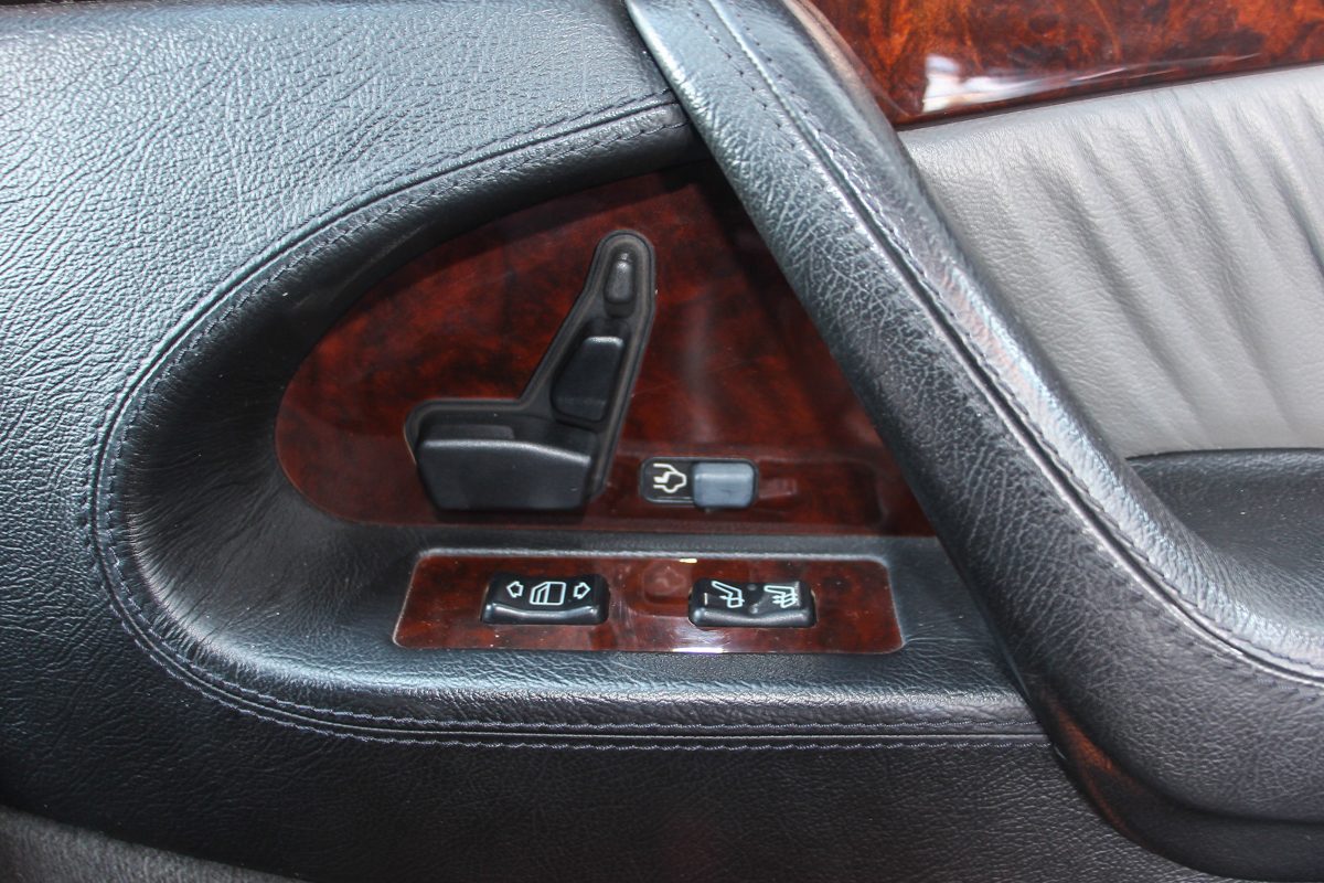 MERCEDES-BENZ S-OSZTÁLY