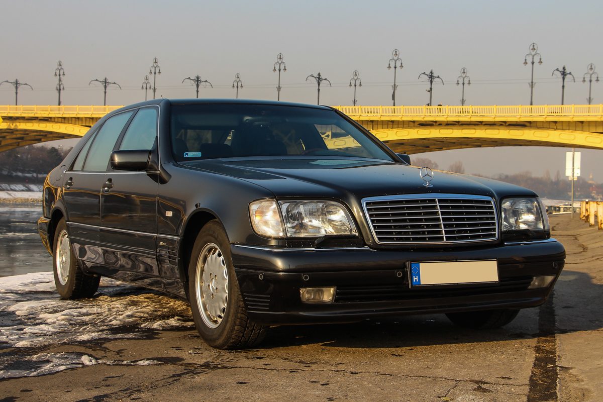 MERCEDES-BENZ S-OSZTÁLY
