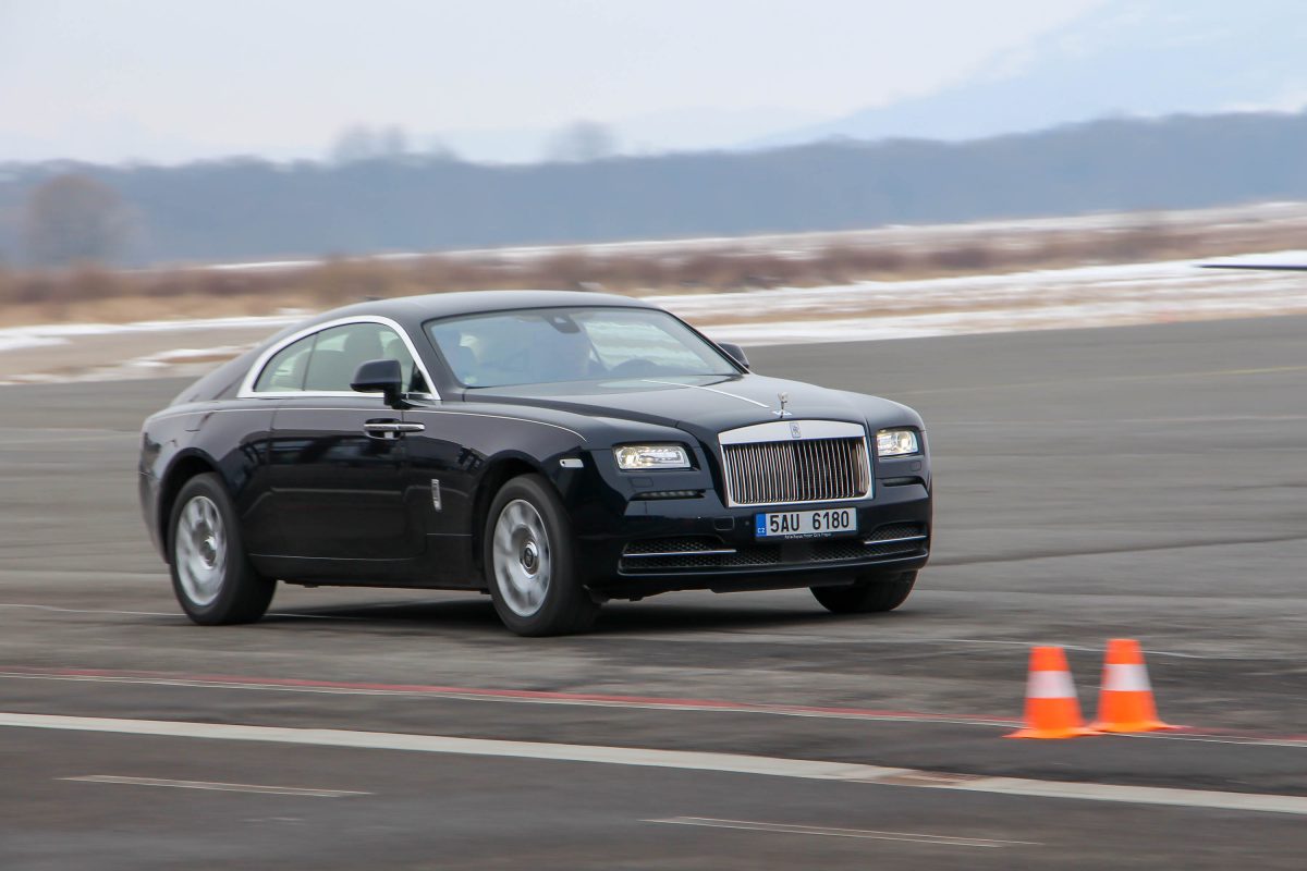ROLLS-ROYCE
